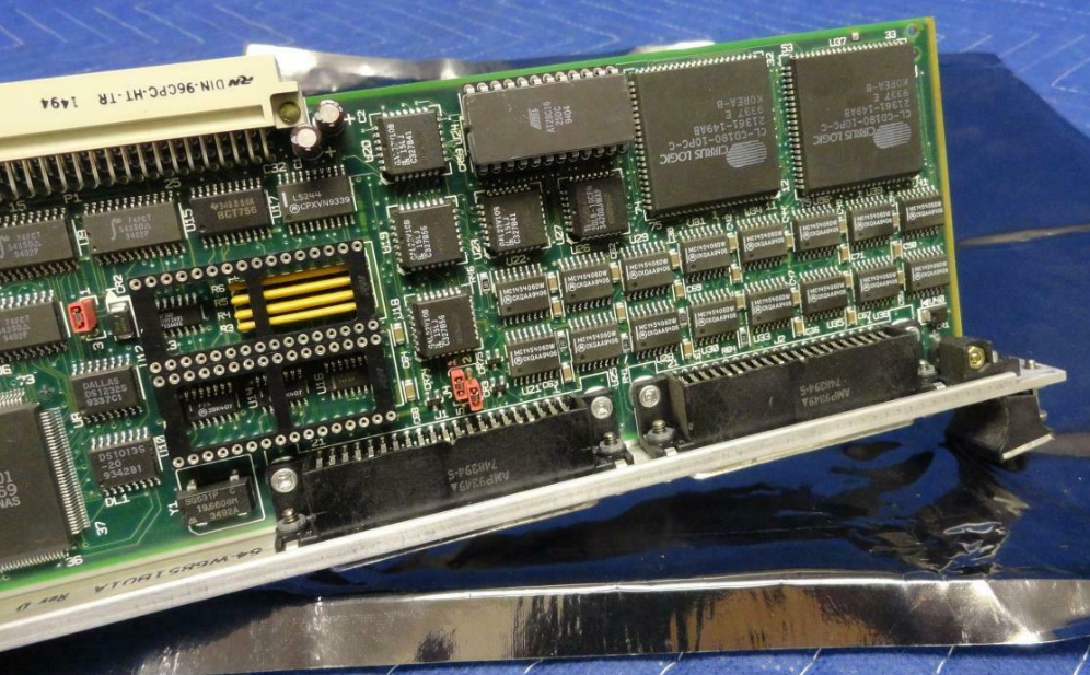 MVME23032  Motorola全新现货
