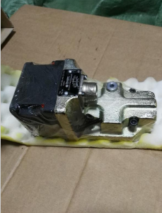 140CRP31200              Schneider施耐德全新现货