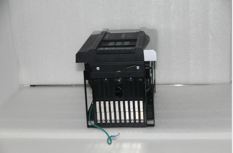 IC220ACC001美国GE PLC模块卡件 控制器 一手货源