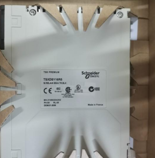 STBAVO0200 施耐德SCHNEIDER模块、卡件、控制系统备件